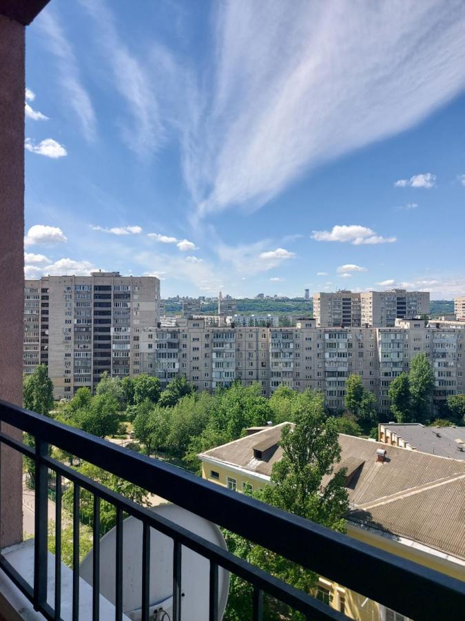 Видові 1К-2К Апартаменти 11,15, 23 Поверхи Kyiv Exterior photo