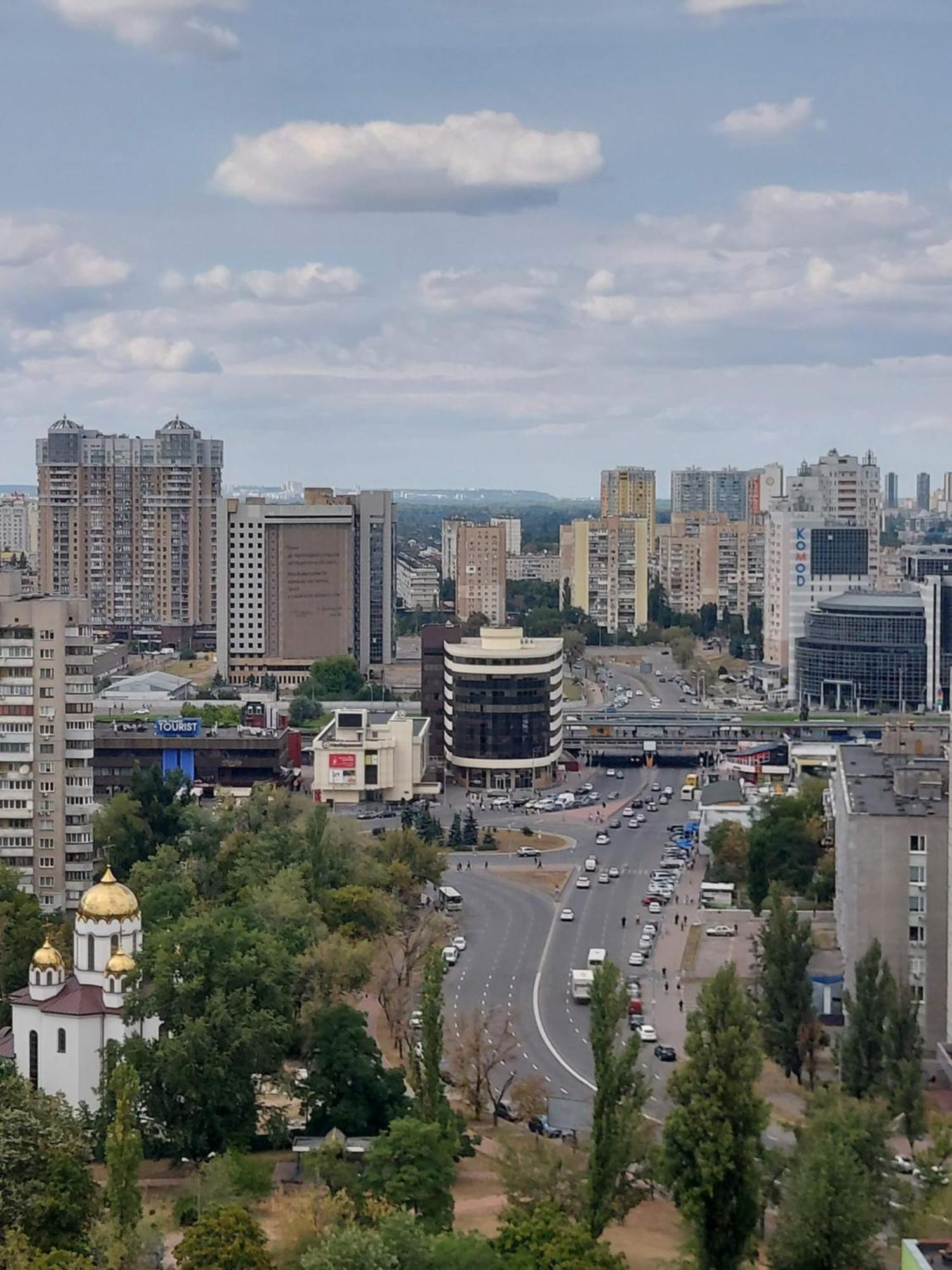 Видові 1К-2К Апартаменти 11,15, 23 Поверхи Kyiv Exterior photo