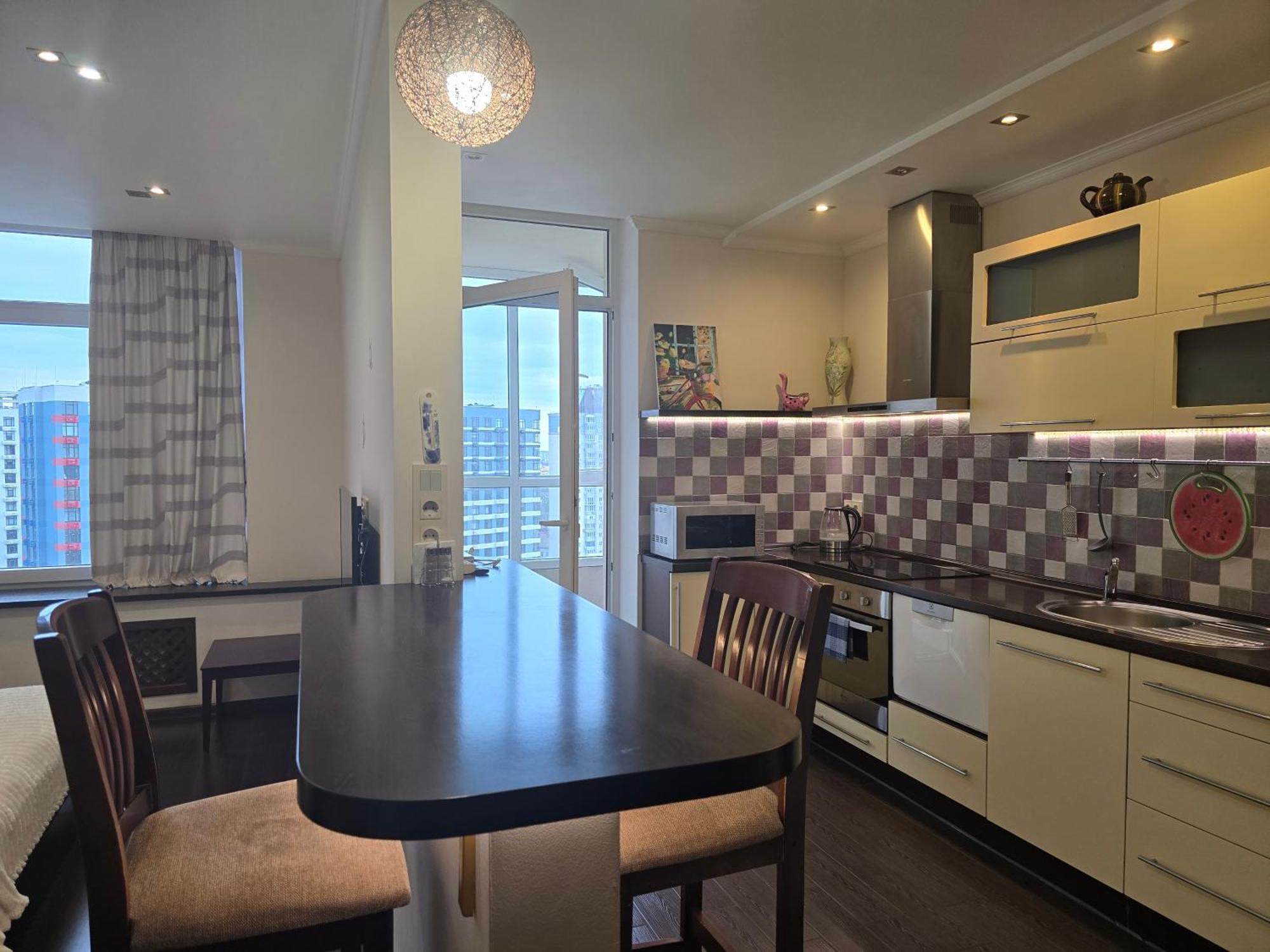 Видові 1К-2К Апартаменти 11,15, 23 Поверхи Kyiv Exterior photo